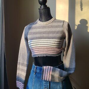 Pretty striped cropped sweater. Size small.